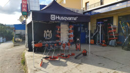 Loja de ferragens Castrol Service Antunes & Roques, Lda