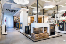 Loja de ferragens Momel Porto