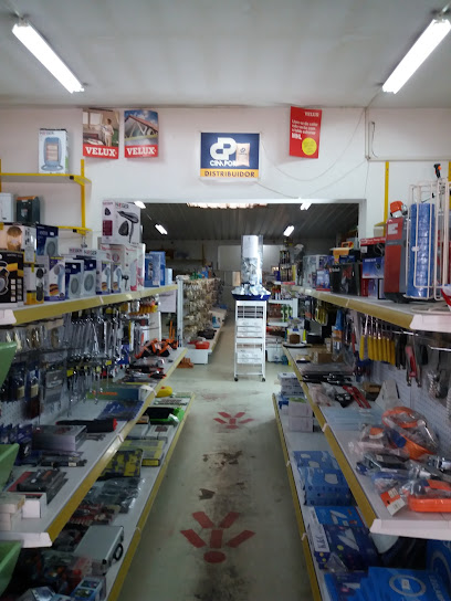 Loja de ferragens Pereira & Filhos Lda