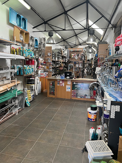 Loja de ferragens Tavares & Moreira-materiais De Construção Lda