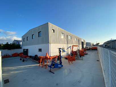 Loja de ferragens Ribeiro e Carapinha, Lda.