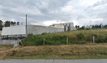 Loja de ferragens Sanireal Filial - Comércio de Materiais de Construção Civil Lda